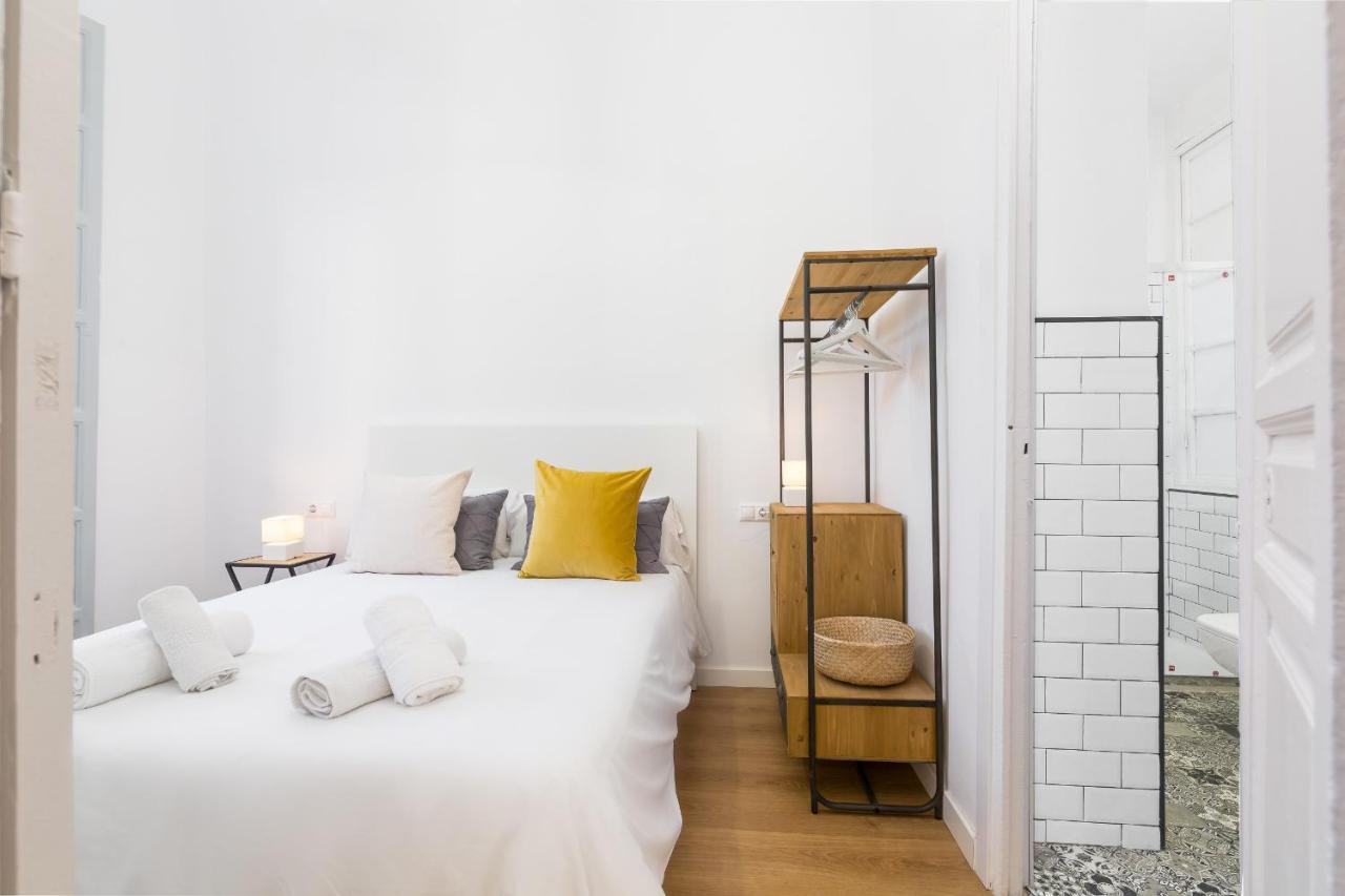 Suite Homes Apartamentos Plaza De La Merced Малага Екстер'єр фото